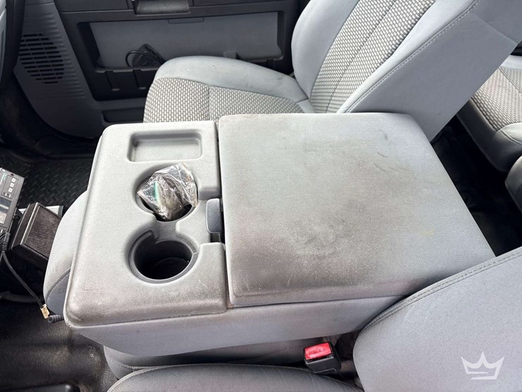 2014-ford-f450-image-24