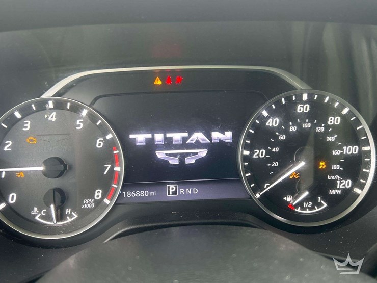 2021-nissan-titan-image-17