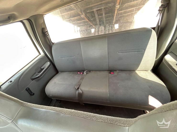 2005-ford-f350-image-25