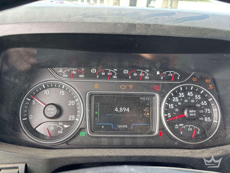2019-international-rh613-t/a-wet-kit-day-cab-truck-tractor-image-22