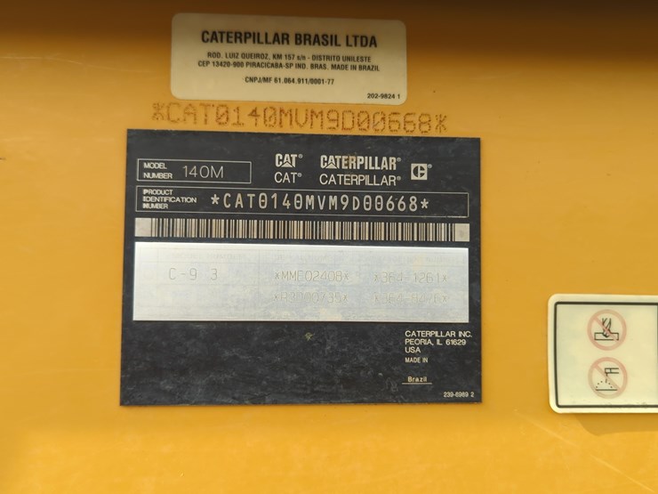 caterpillar-140m2-image-8