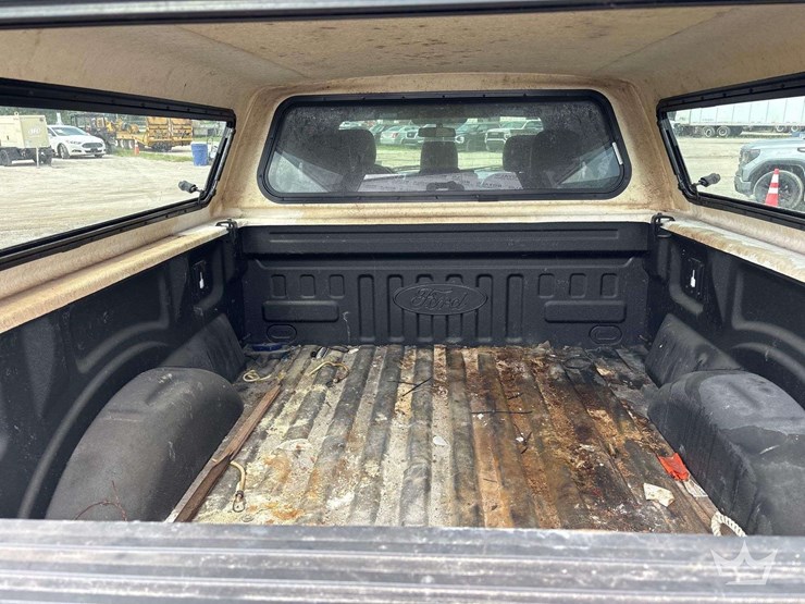 2015-ford-f150-image-17
