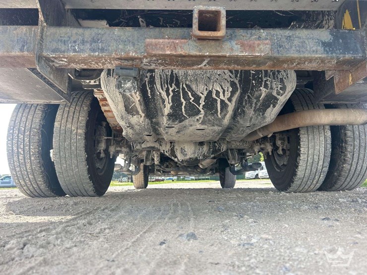 2013-ford-f350-image-29