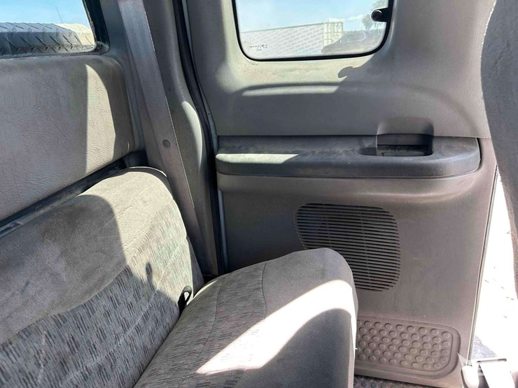 1999-ford-f250-image-24
