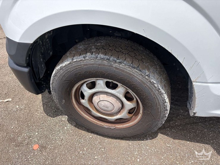 2016-ford-f150-image-25
