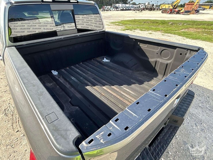2021-nissan-titan-image-45