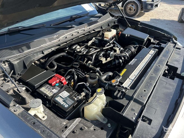 2021-nissan-titan-image-31