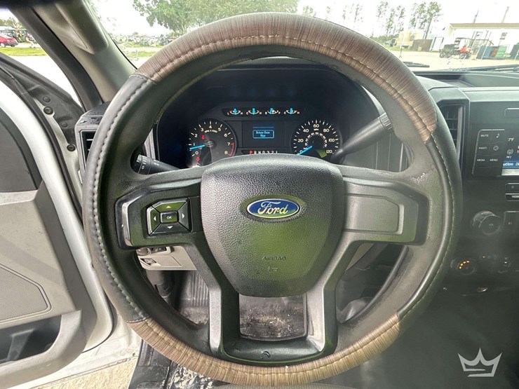 2016-ford-f150-image-13