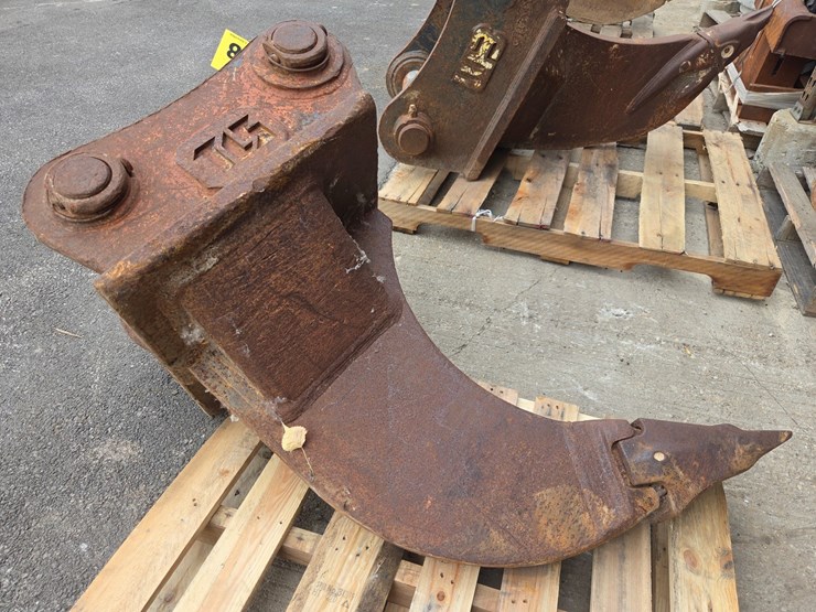 jcb-js220-image-1