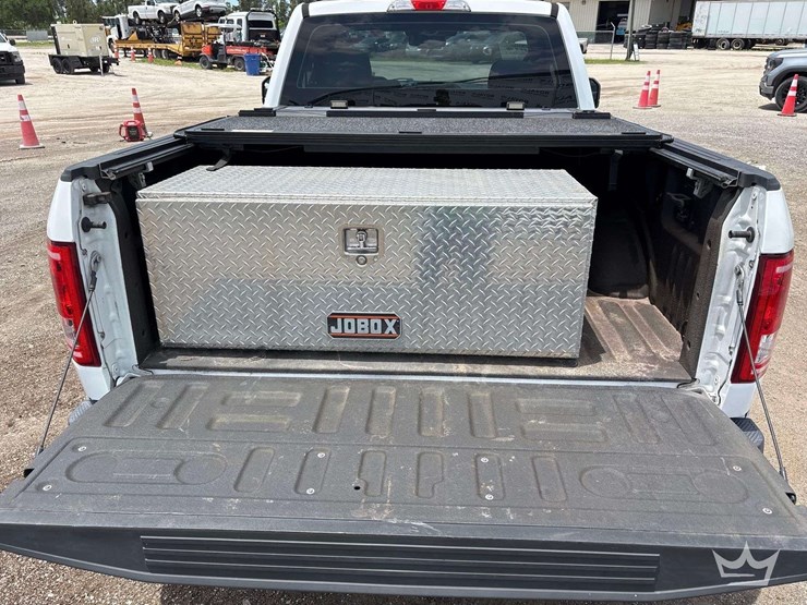 2016-ford-f150-image-11