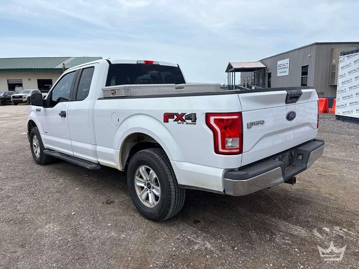 2015-ford-f150-image-4