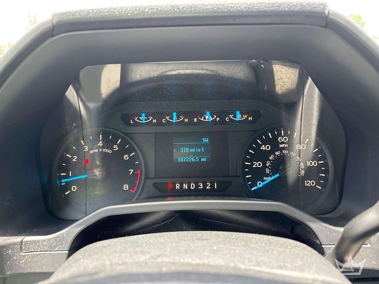 2016-ford-f150-image-18