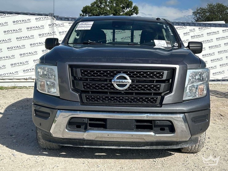 2021-nissan-titan-image-46