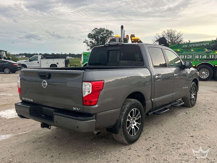 2021-nissan-titan-image-3