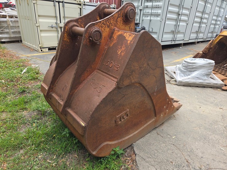 jcb-js220-image-4