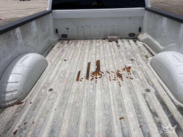 2018-ford-f350-image-12
