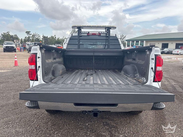 2018-gmc-sierra-1500-image-5