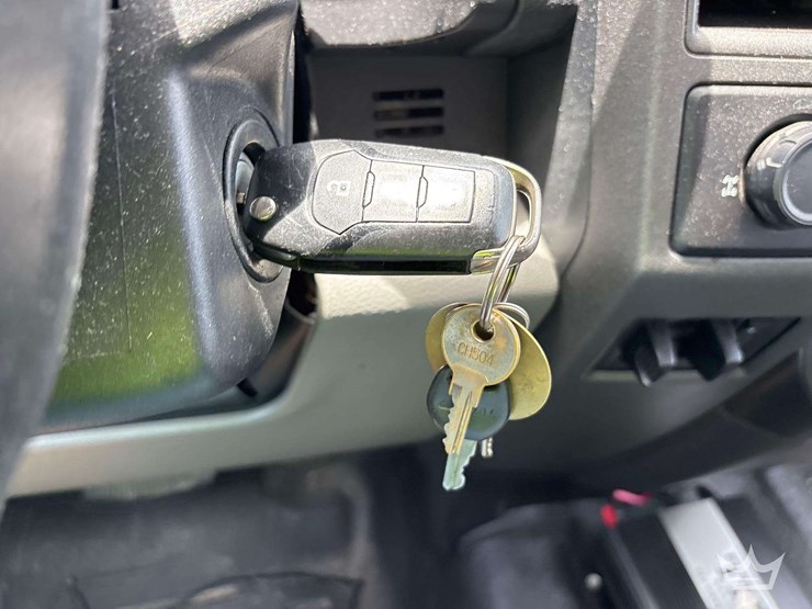 2017-ford-f250-image-18