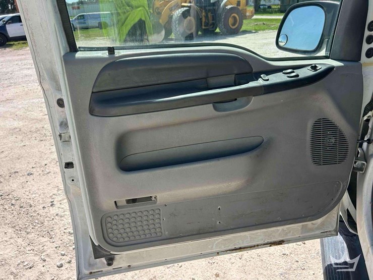 1999-ford-f250-image-13