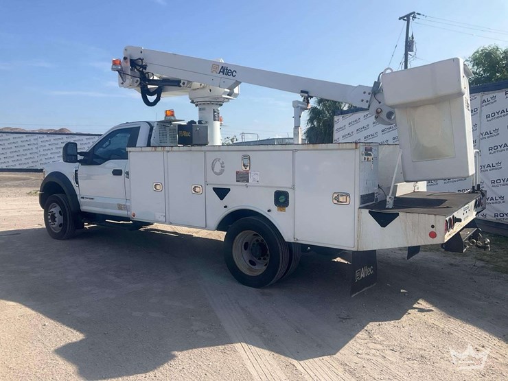 2017-altec-at235-image-4