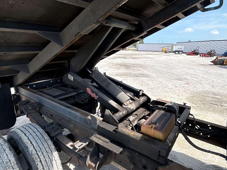 2005-ford-f350-image-14