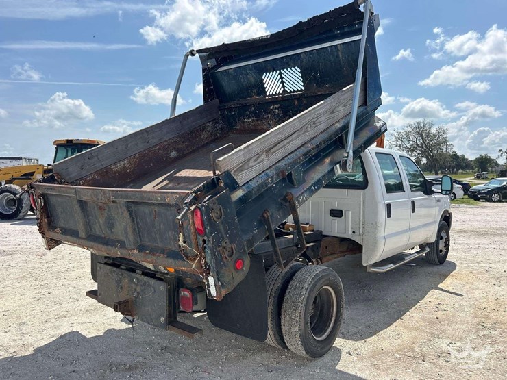 2005-ford-f350-image-3