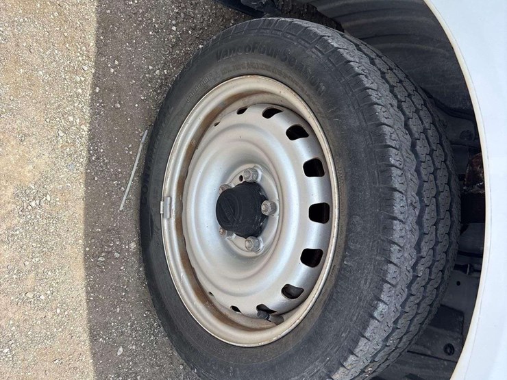2018-nissan-nv200-image-18