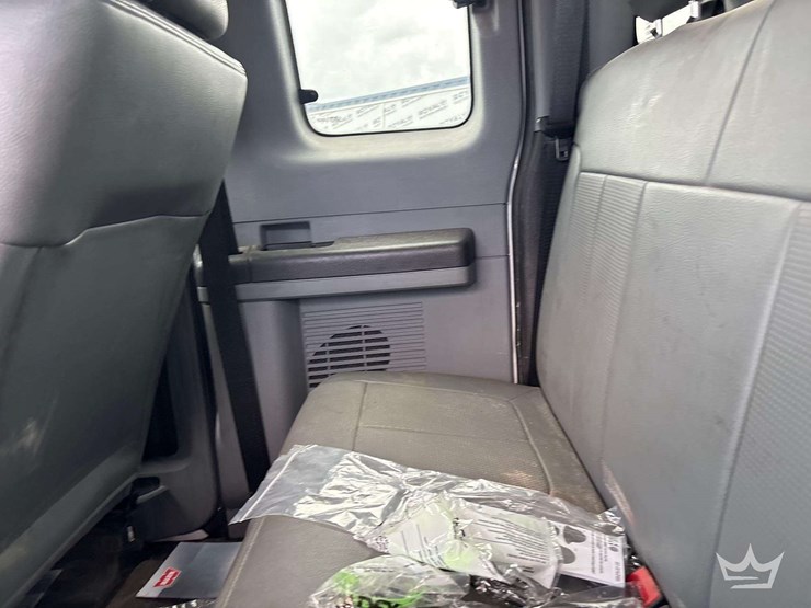 2016-ford-f350-image-21