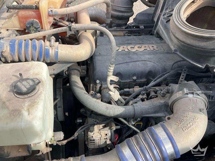 2019-kenworth-t880-image-9