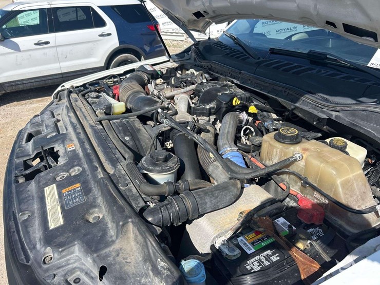 2019-ford-f550-image-8