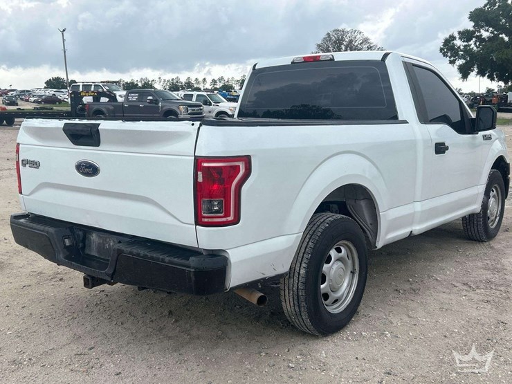 2016-ford-f150-image-3