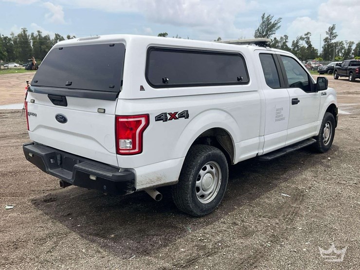 2017-ford-f150-image-3