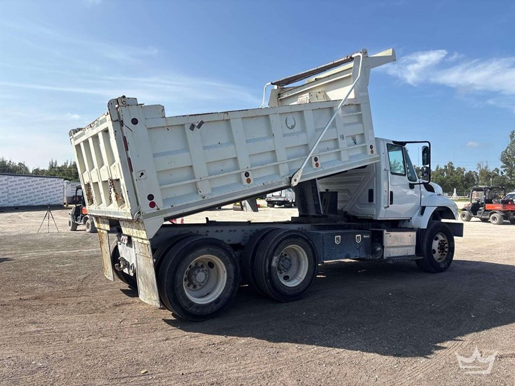 2016-international-workstar-7400-image-3