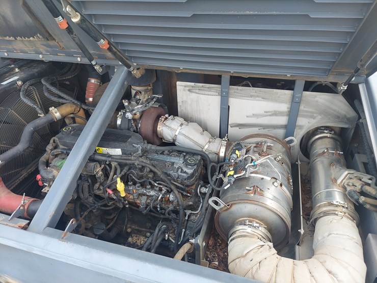 2020-dynapac-f1000t-image-19