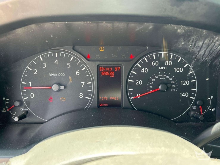 2015-nissan-nv1500-image-21