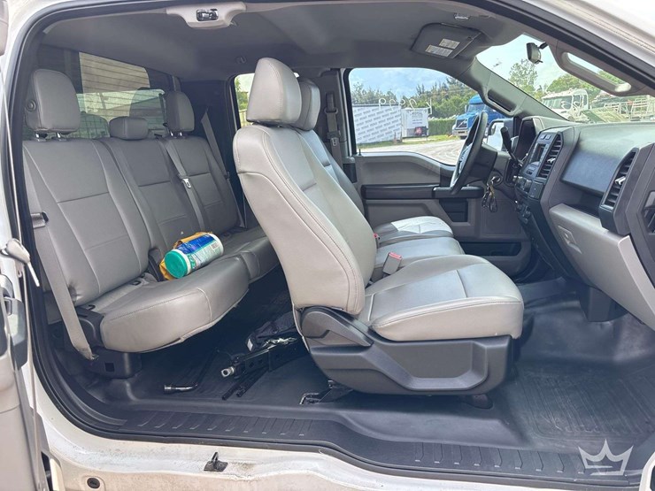 2015-ford-f150-image-21