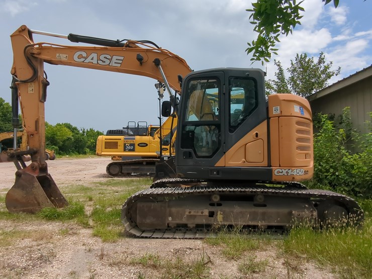 2018-case-cx145dsr-image-1