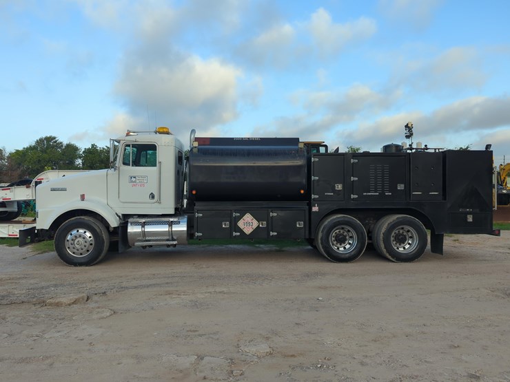 1996-kenworth-t800b-image-1