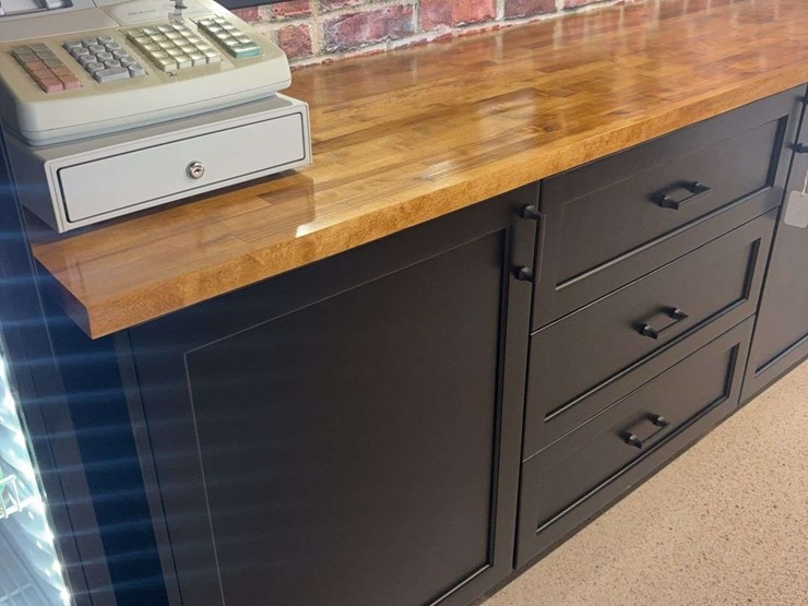 butcher-block-top-cabinet,-3-drawers,-2-cabinet,-25''-x-81''-x-36''-tall-image-4