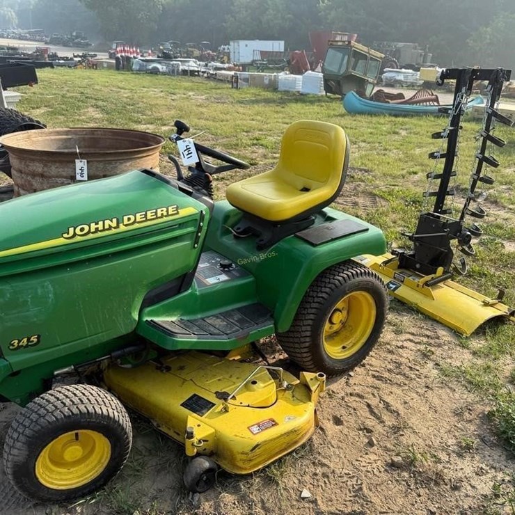 JOHN DEERE 345