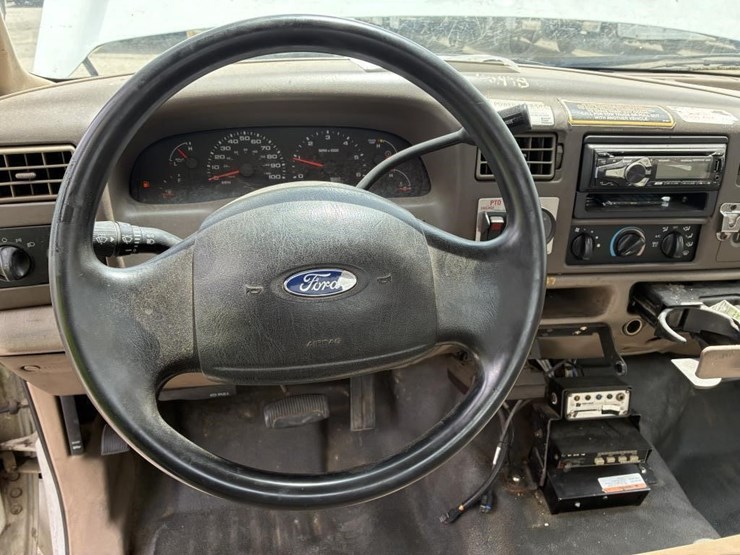 2002-ford-f550-image-20