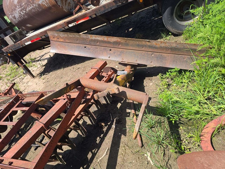 2pt-8ft-blade-image-1
