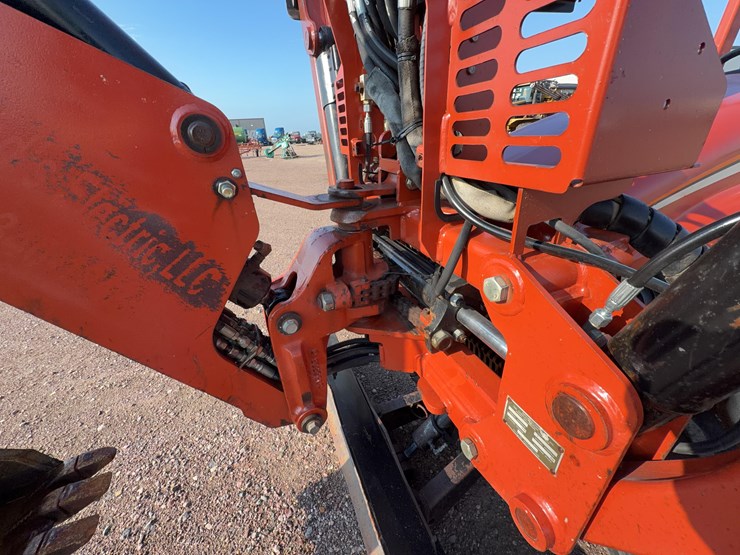 ditch-witch-rt40-image-11