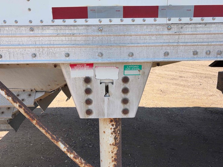 timpte-super-hopper-bottom-image-28