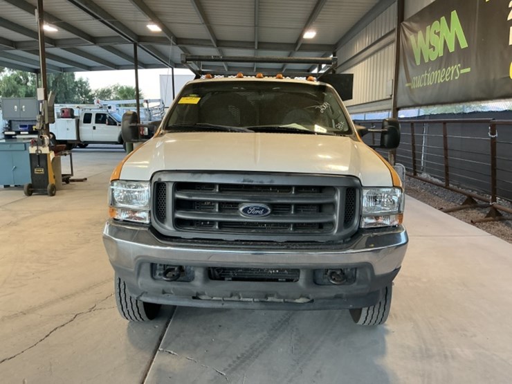 2004-ford-f450-image-3