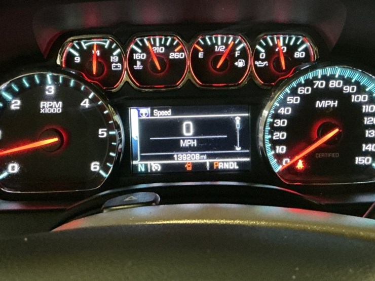 2019-chevrolet-tahoe-image-16