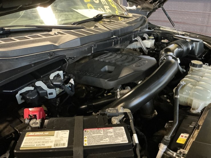 2021-ford-f150-image-12