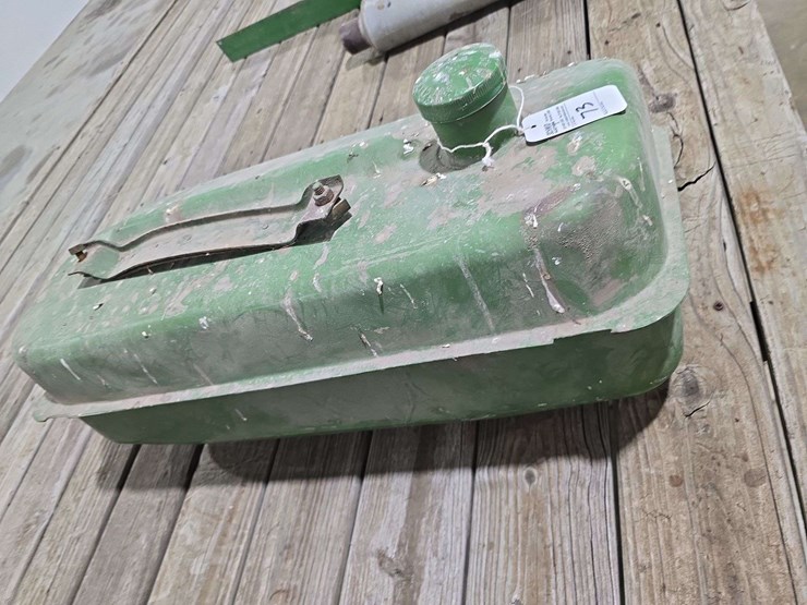 john-deere-a-image-1