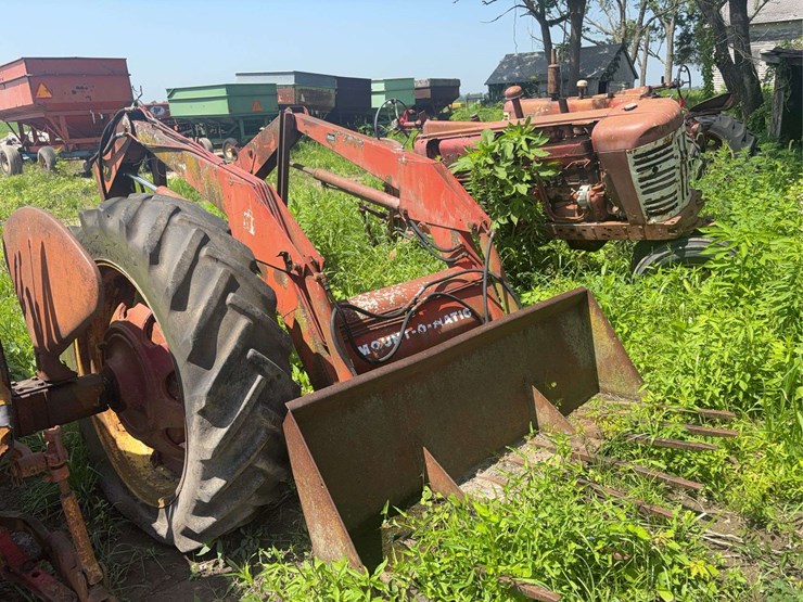 case-ih-2250-image-2