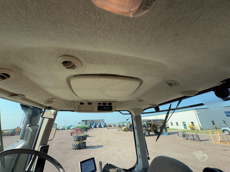 2014-john-deere-9510r-image-52